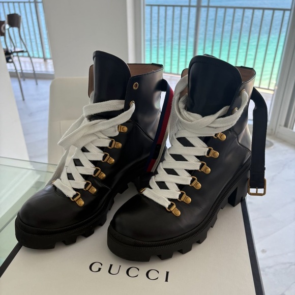 Gucci Women's Black Lace-Up Boots with Gold Accents - Picture 6 of 6